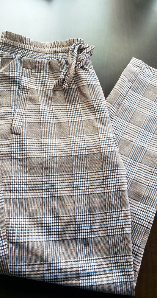 Slim fit lace plaid pants